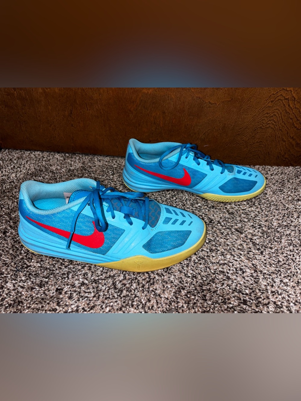 Nike KB Mentality Kobe Bryant Clearwater Blue Crimson
